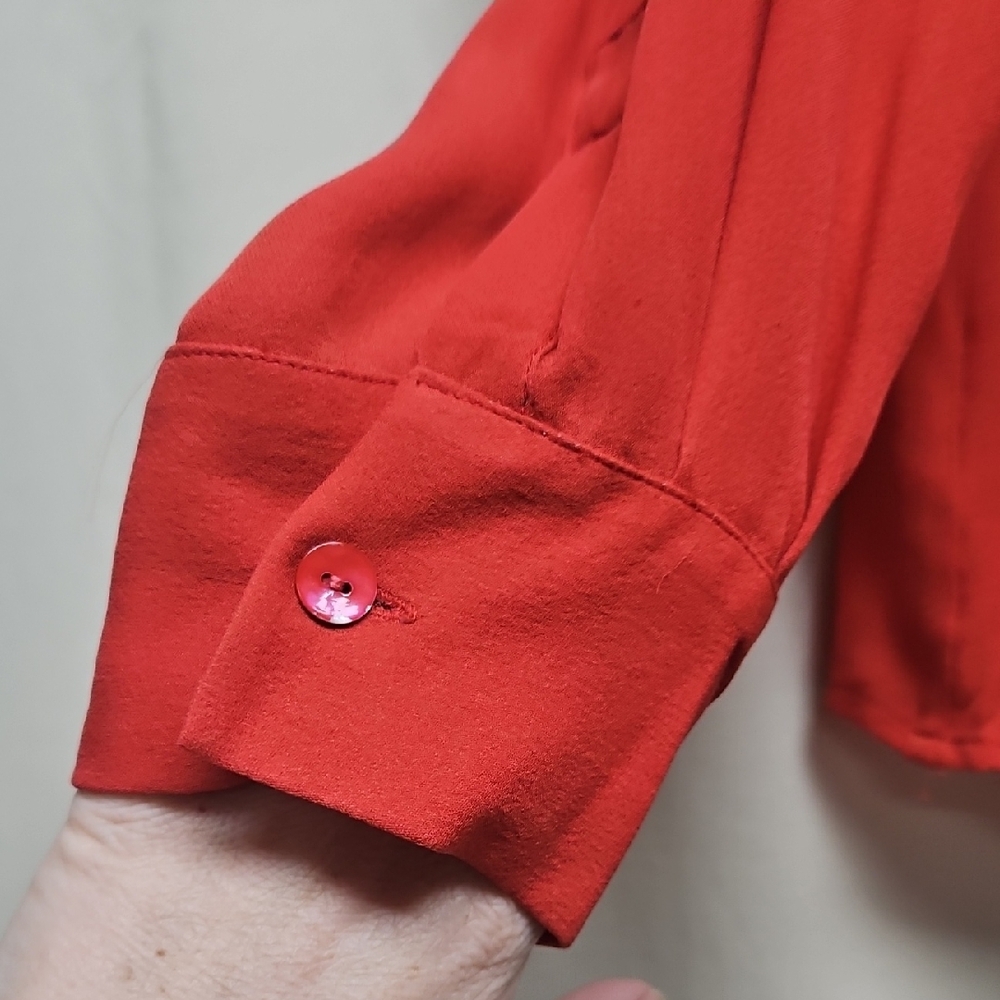 VINTAGE Saville for Nordstrom Red 100% Silk Button-Down Blouse - Size 18 - Picture 6 of 11